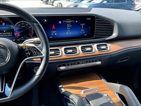 Used 2026 Mercedes-Benz GLE 350 4MATIC image 5