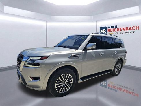 Used 2023 Nissan Armada SL w/ Captain's Chairs Package RWD image 8