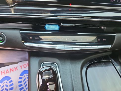 Used 2021 Cadillac Escalade Sport w/ Driver Assist Tech Package AWD/4WD image 19
