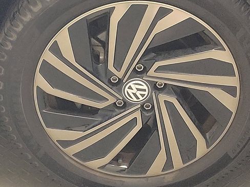 Used 2019 Volkswagen Jetta SEL Premium FWD image 31