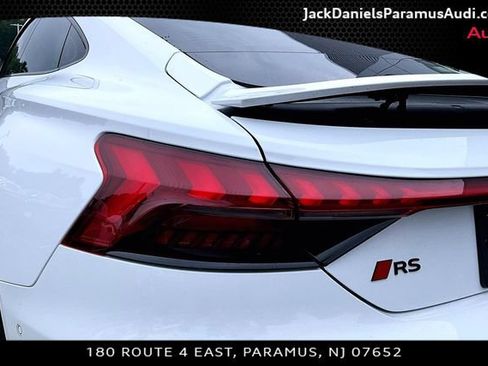 Used 2025 Audi RS e-tron GT performance w/ 21" Wheel Package AWD/4WD image 22