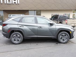 New 2026 Hyundai Tucson Blue SE video 2