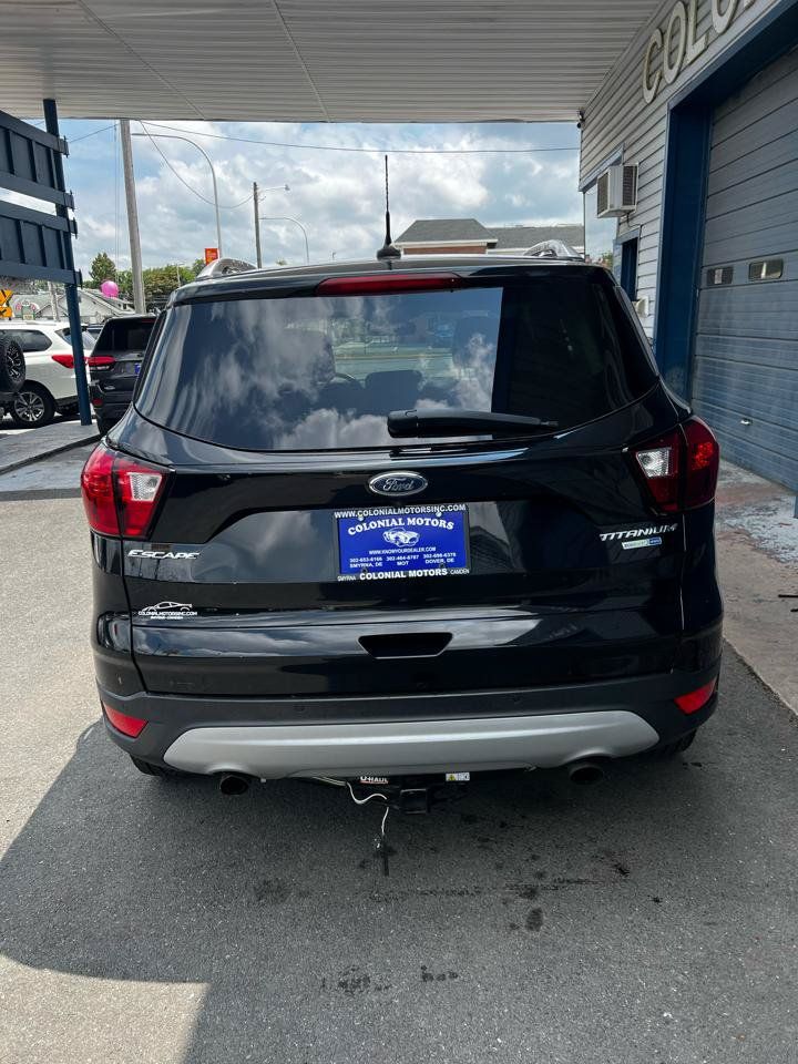 Used 2019 Ford Escape Titanium AWD/4WD image 6