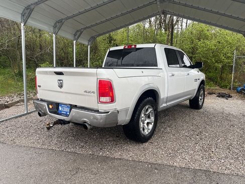 Used 2014 RAM 1500 Laramie w/ Convenience Group image 3