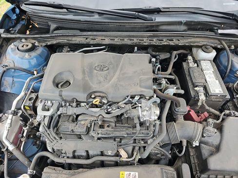 Used 2023 Toyota Camry SE w/ Convenience Package image 9