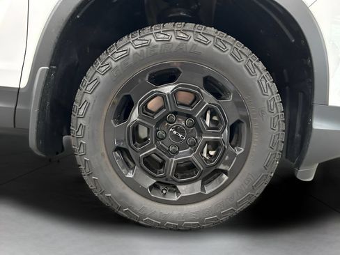 Certified 2026 Honda Ridgeline TrailSport image 27