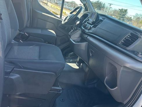 Used 2024 Ford Transit 250 Low Roof w/ Exterior Upgrade Package image 29