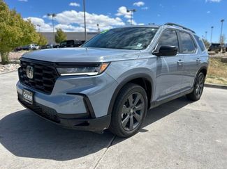 Used 2025 Honda Pilot Sport video 3