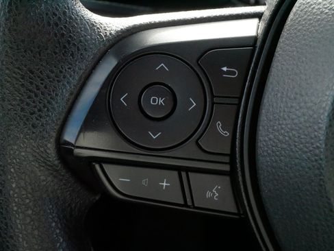 Certified 2025 Toyota RAV4 XLE AWD/4WD image 26