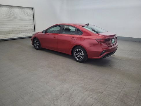 Used 2023 Kia Forte LXS w/ LXS Technology Package FWD image 3