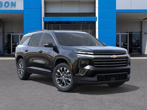 New 2026 Chevrolet Traverse LT w/ Sun and Wheel Package image 7