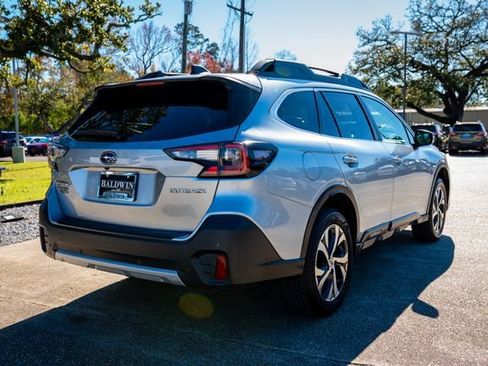 Used 2022 Subaru Outback Limited image 20