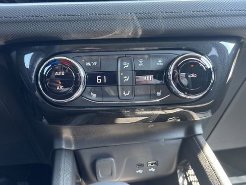 New 2026 Chevrolet TrailBlazer LT w/ Convenience Package AWD/4WD image 17