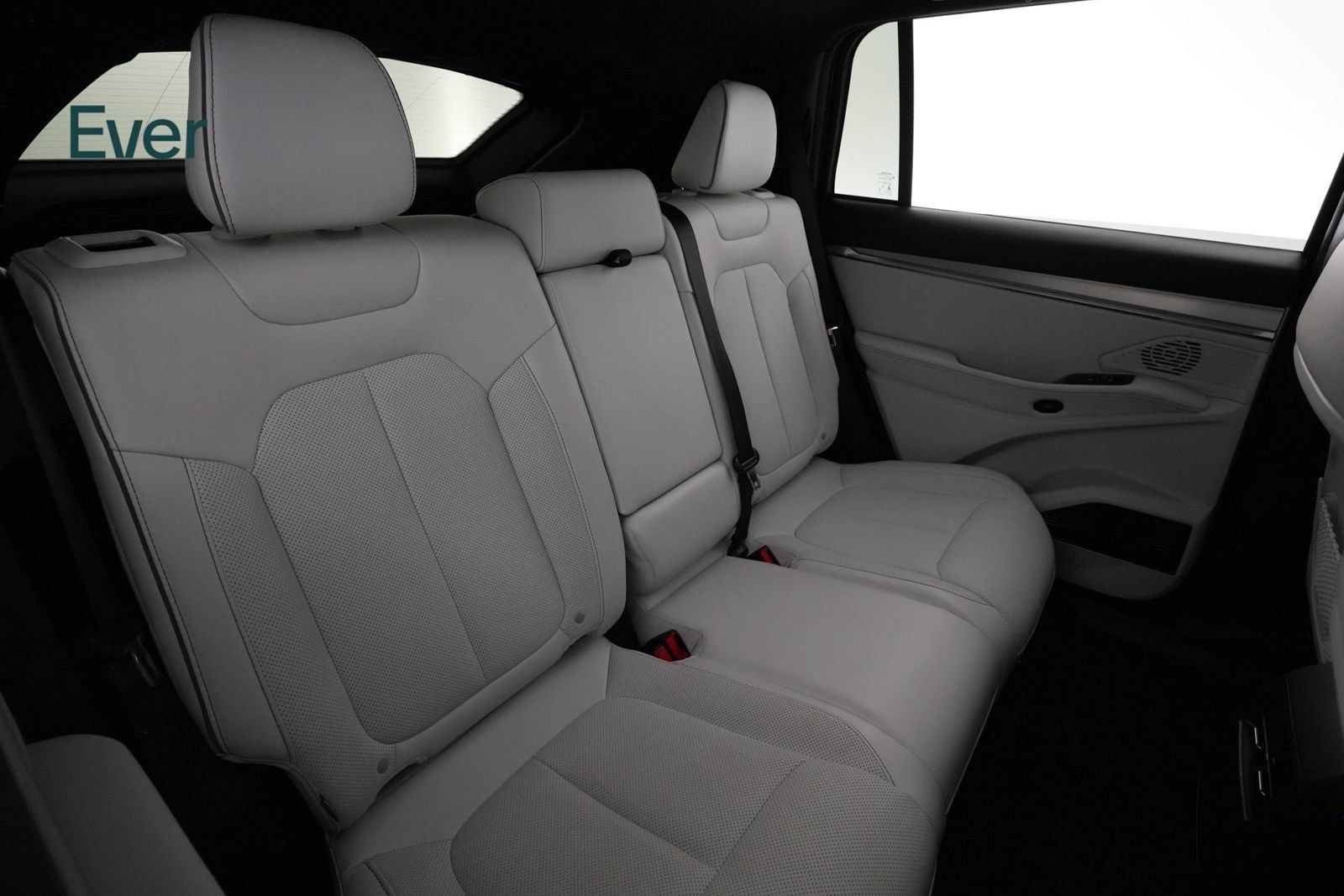 Used 2025 Jeep Wagoneer S Limited AWD/4WD image 5