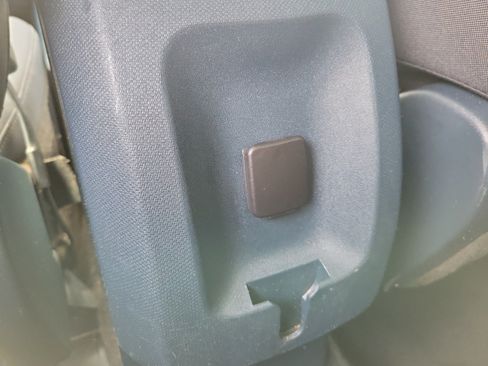 Certified 2022 Ford Maverick XL FWD image 11