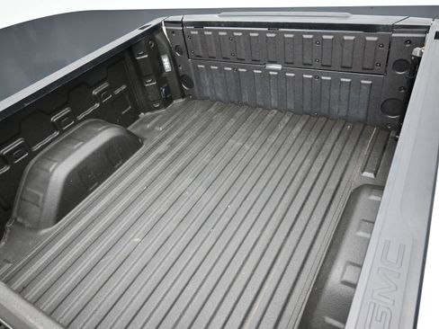 Used 2021 GMC Sierra 1500 SLT image 42