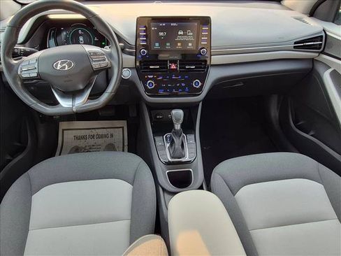Used 2020 Hyundai Ioniq SE FWD image 20