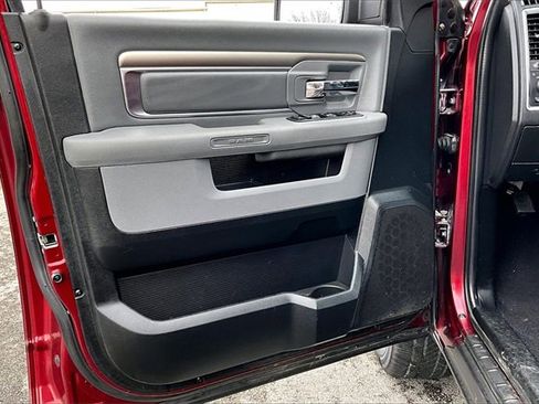 Used 2018 RAM 1500 Big Horn image 17