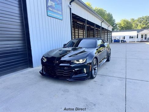 Used 2023 Chevrolet Camaro ZL1 RWD image 5