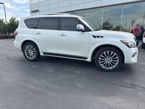 Used 2017 INFINITI QX80 4WD w/ Deluxe Technology Package image 6