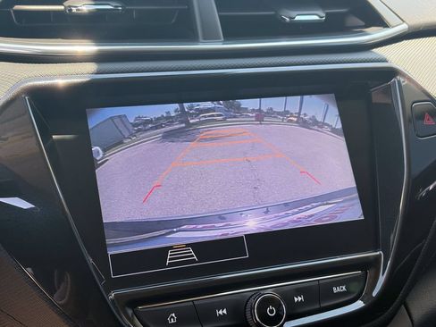 Used 2023 Chevrolet TrailBlazer LT w/ Convenience Package FWD image 28