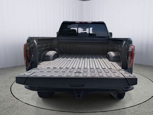 Certified 2025 GMC Sierra 2500 AT4X AWD/4WD image 11