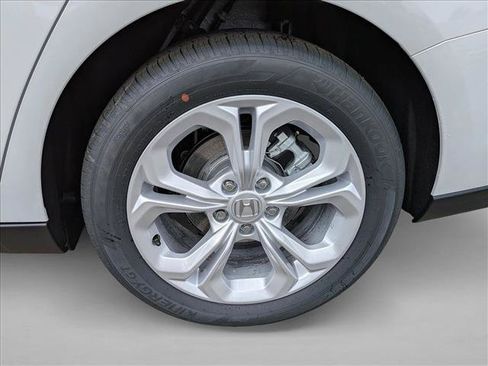 New 2026 Honda Accord LX image 10