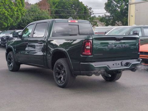 New 2026 RAM 1500 4x4 Crew Cab image 5