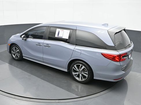 Used 2023 Honda Odyssey Touring image 19