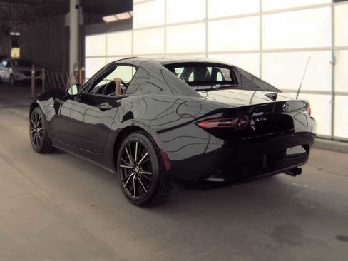Used 2025 MAZDA MX-5 Miata RF Grand Touring RWD image 5