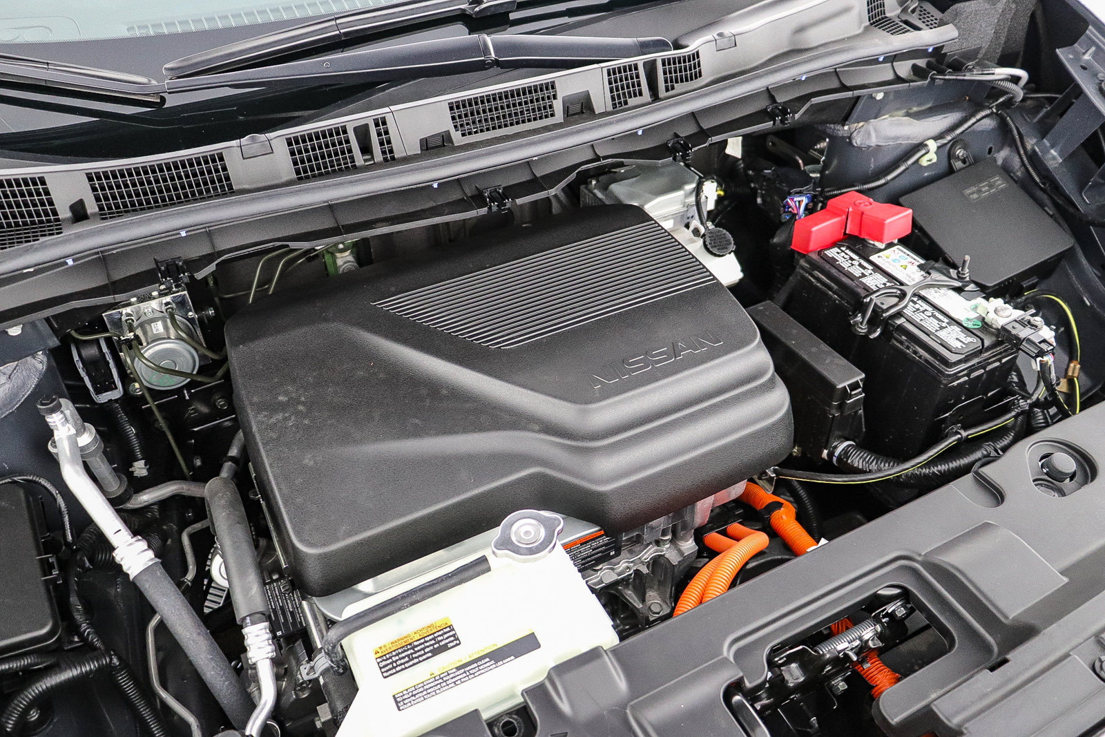Used 2025 Nissan Leaf S FWD image 27