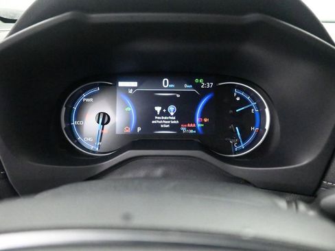 Used 2023 Toyota RAV4 XLE Premium image 38