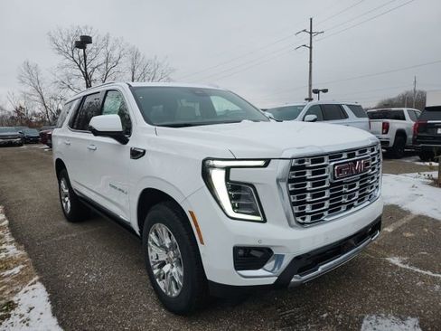 New 2026 GMC Yukon Denali image 3