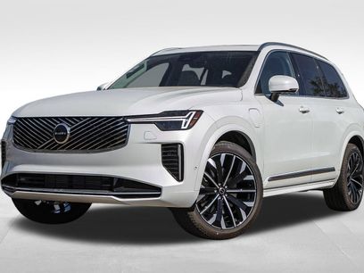 New 2026 Volvo XC90 T8 Ultra w/ Lounge Package