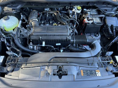 New 2025 Ford Escape ST-Line w/ Tech Pack #1 image 28