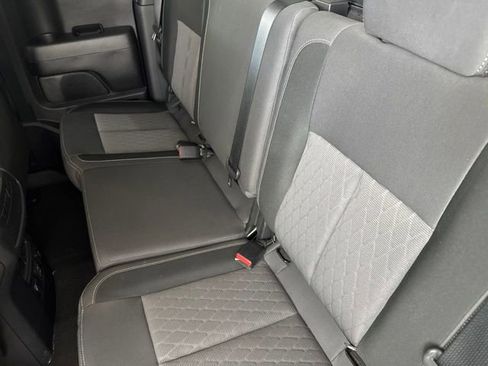 Certified 2024 Nissan Titan SV AWD/4WD image 21