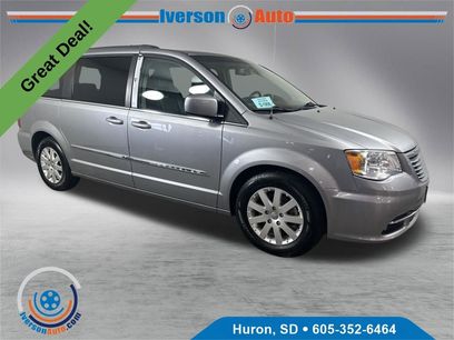 Used 2016 Chrysler Town & Country Touring