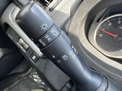 Used 2013 Subaru Crosstrek 2.0i Limited AWD/4WD image 26