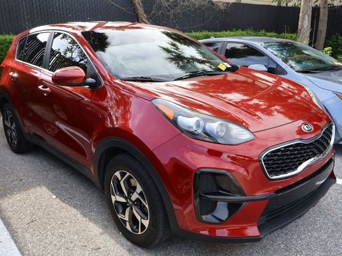 Used 2022 Kia Sportage LX image 6