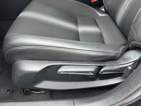 Used 2023 Honda Civic Sport image 12