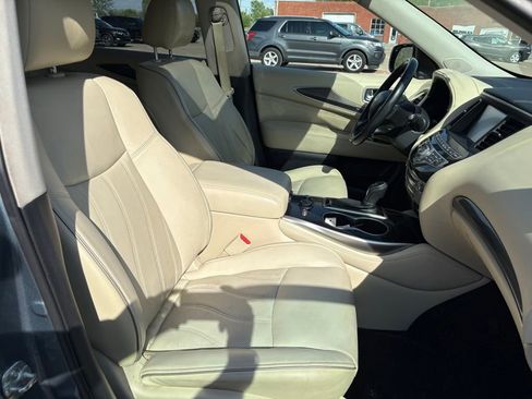 Used 2019 INFINITI QX60 Luxe w/ Essential Package AWD/4WD image 18
