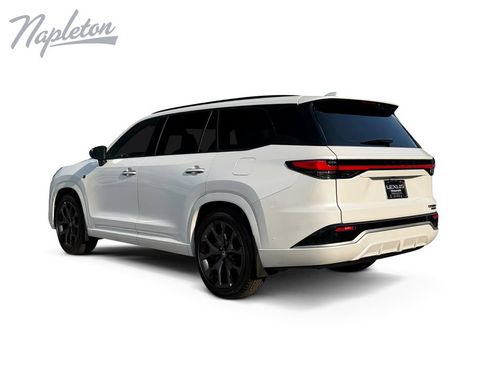 New 2026 Lexus TX 500h AWD image 3