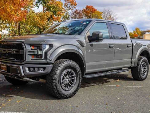Used 2020 Ford F150 Raptor w/ Equipment Group 802A Luxury image 3