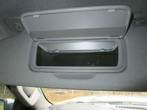 Used 2024 GMC Sierra 1500 SLE w/ X31 Off-Road Package image 47