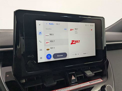 Certified 2026 Toyota Corolla SE image 29