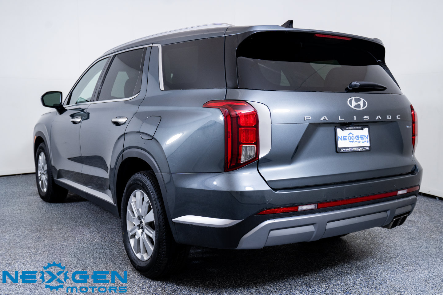 Used 2024 Hyundai Palisade SEL AWD/4WD image 5