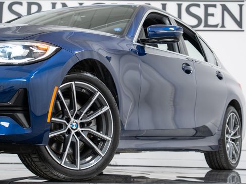 Used 2019 BMW 330i xDrive Sedan w/ Convenience Package image 27