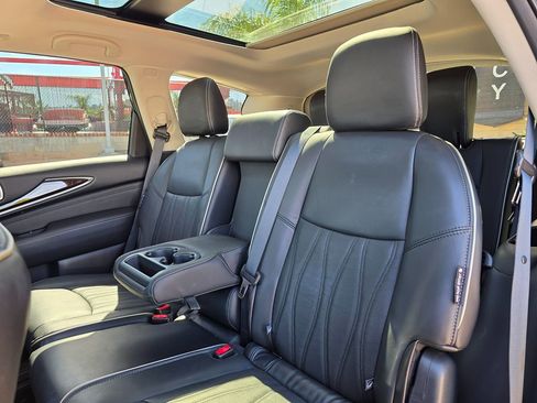 Used 2019 INFINITI QX60 Luxe w/ Sensory Package image 26