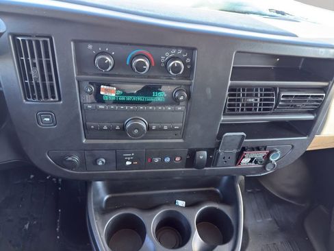 New 2025 GMC Savana 3500 w/ Power Convenience Package image 19