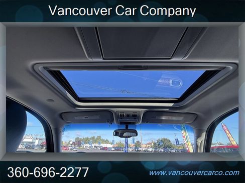 Used 2009 Chevrolet Suburban LT AWD/4WD image 21